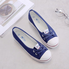 Spring light canvas shoes women shoes slip-on Korean tide students set foot pedal flat shoes