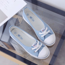 Spring light canvas shoes women shoes slip-on Korean tide students set foot pedal flat shoes